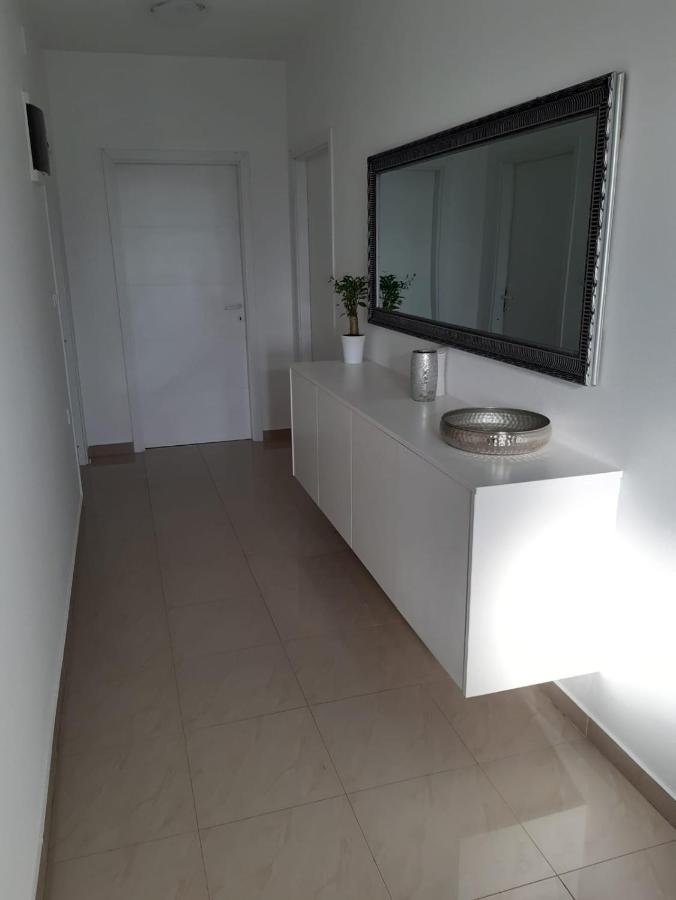 Apartment Luka Bibinje Extérieur photo